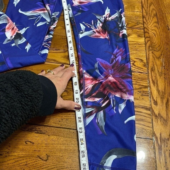 FABLETICS Lisette Pureluxe Midnightlily Le… - Picture 7 of 7